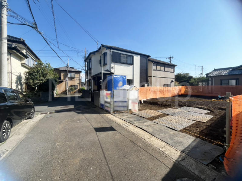 ���n�O�ώʐ^�@�����Ղ�̗z���ƊJ�����ɕ�܂�閾�邢�Z�܂�