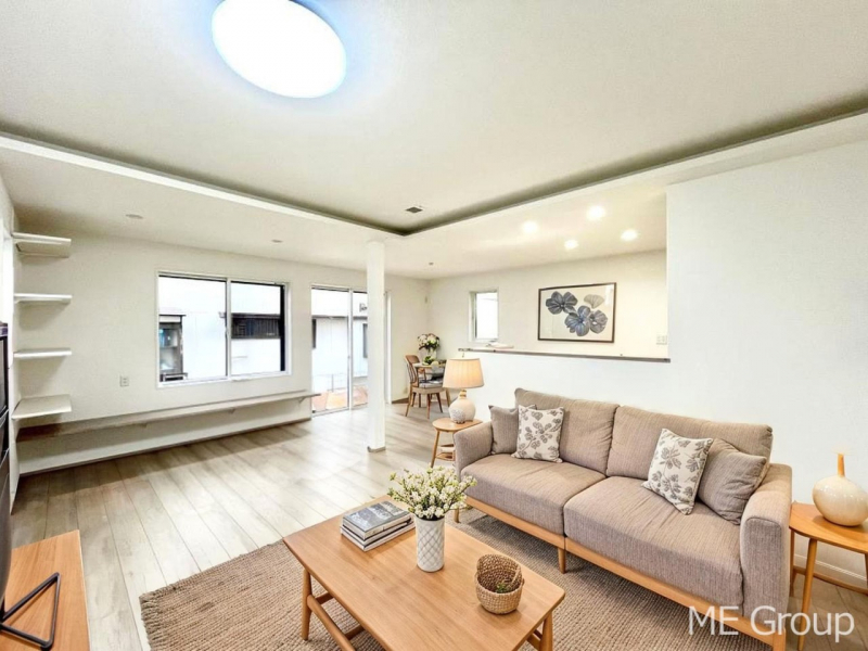 ���r���O�@���Ƒ��̓��₩�Șb�����ŕ�܂�閾�邢���r���O  ���Ƌ��CG�ł�