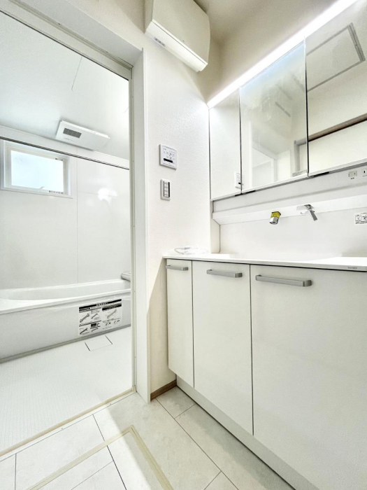 ���̑��@�������̂�����K��Ԃł��B�����̐g�x�x���C�����ǂ����g�������܂��B 