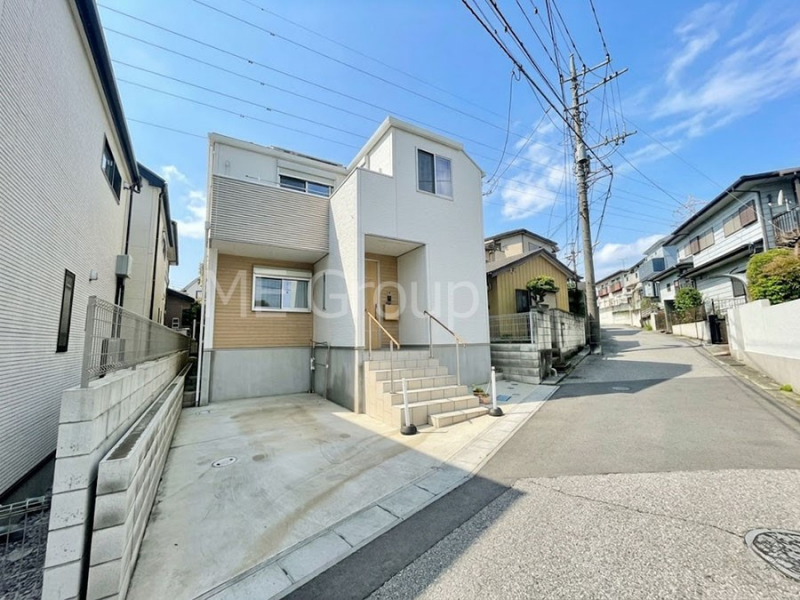 �L�b�`���@��Ƃ肠��L�b�`���ł͂��Ƒ��Ɗy�������������ł��܂��B���ꕔCG���H����