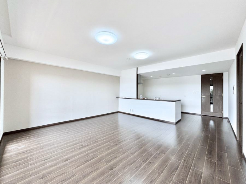 ���r���O�@�Ƒ��ꏏ�ɂ��H�����y���݂����Ȃ�L�X���r���O�_�C�j���O