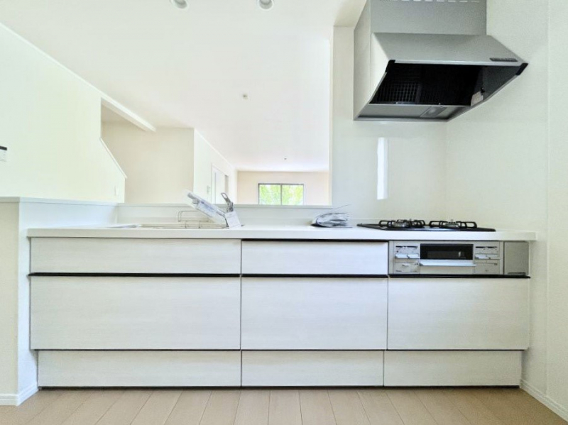 �L�b�`���@�������������I�ɁA�y�����I�V�X�e���L�b�`��  