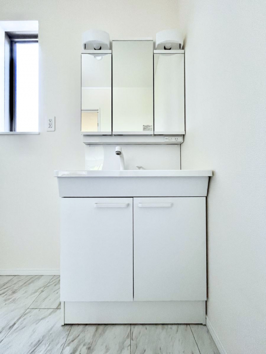 ���ʑ�E���ʏ��@�傫�����₷���O�ʋ��Ő�����������ʑ�́A�g�����Ȃ݃`�F�b�N�┧�̂������ɂ������߂ł��B 