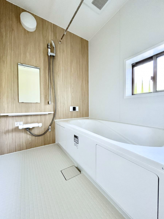 �����@����̔�����₷��؂ȃo�X�^�C���B�������Ƃ����C���y����Ŕ����Ƃ肽���ł��ˁI  