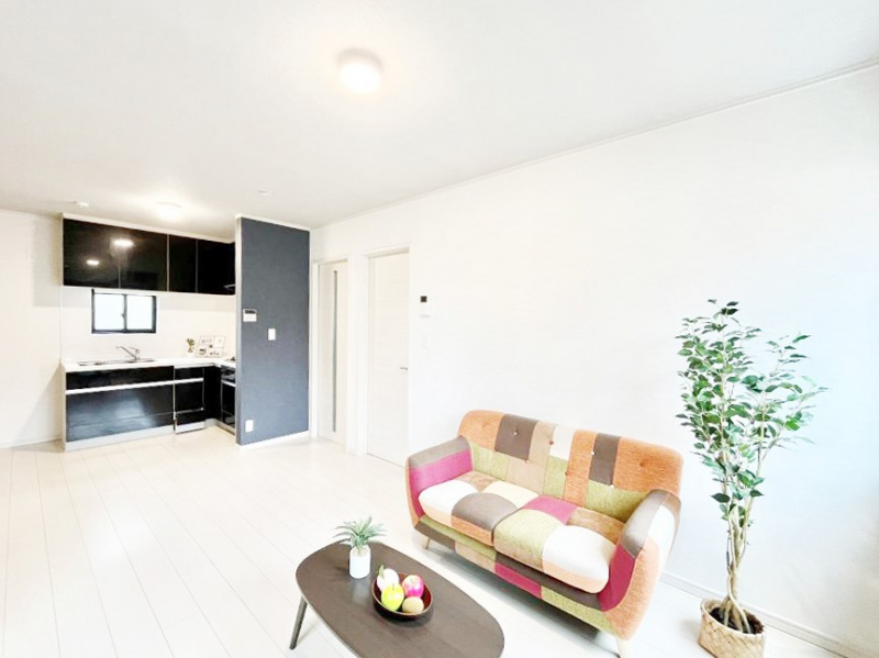 ���̑����ρ@�Ƒ������R�ƏW�܂�e���̃X�y�[�X�ɂȂ肻��