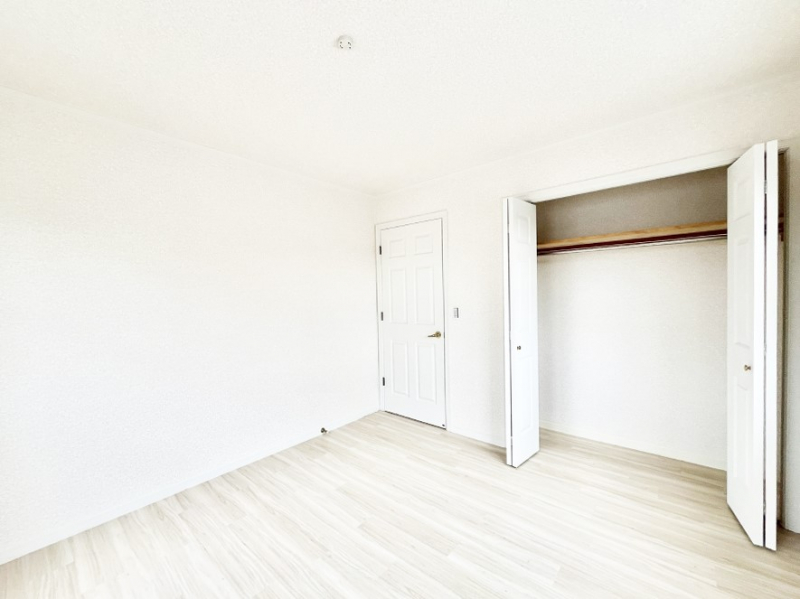 �Q���@�g���₷���`�Ńx�b�g��Ƌ�̒u�����ɂ����邱�Ƃ�����܂���B   