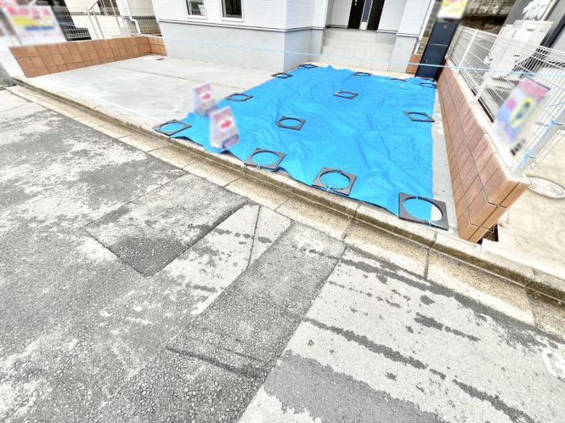 �@�����Ɍ������Ȃ����ԃX�y�[�X�B