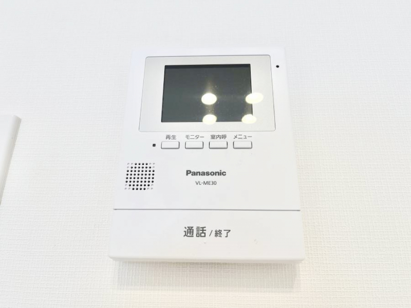 ���̑����ρ@TV���j�^�[�t�C���^�[�t�H�����t���Ă��ăZ�L�����e�B�[��  