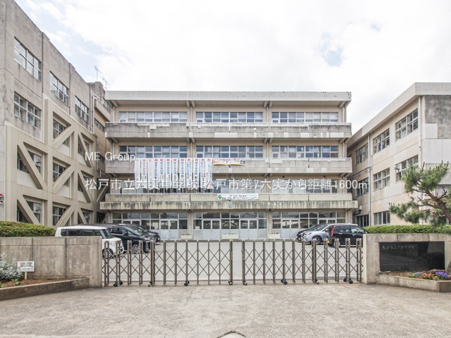 ���ӊ��@���w�Z 1600m ���ˎs���Z�����w�Z