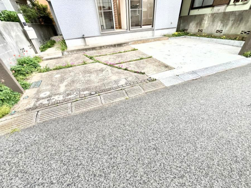 �@�J�[�X�y�[�X��3�䒓�ԉ�(�Ԏ�ɂ��)�B�Z�J���h�J�[�◈�q���ɕ֗��ł��I