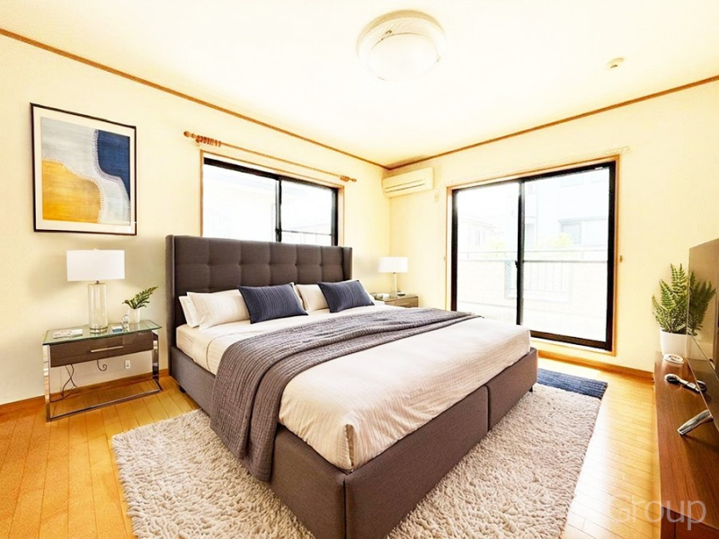 ���̑����ρ@�o���R�j�[���J�������v���X���Ă����m�����Ƌ��CG�ł�