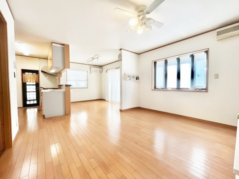 ���r���O�@�����Ղ�̗z���ƕ����������郊�r���O