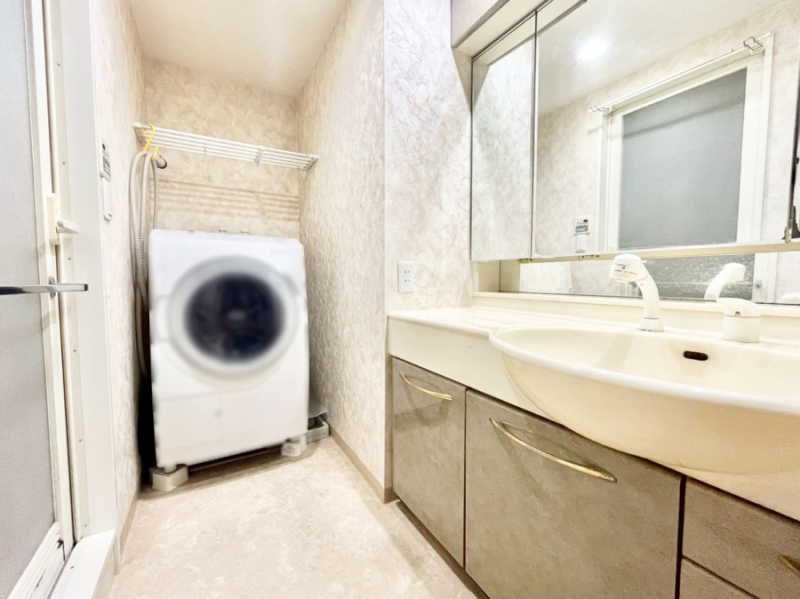 ���̑��@�������̂��郉���h���[�X�y�[�X