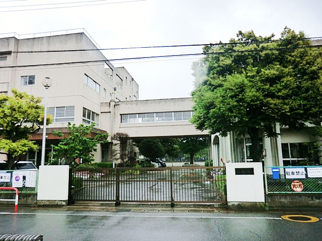 ���ӊ��@���w�Z 1090m ��t�s����̑䏬�w�Z