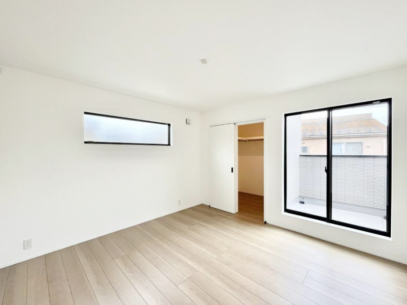 �Q���@���邢�o���R�j�[�T�C�h�ɗm����ݒu�B�ڊo�߂̗ǂ��Q���ɁB �@