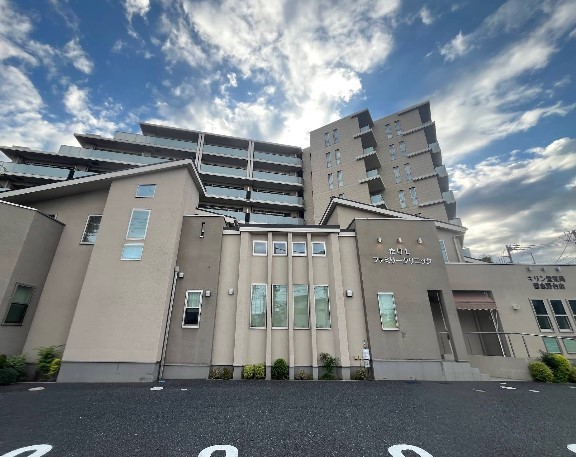 ���ӊ��@�a�@ 400m �������t�@�~���[�N���j�b�N