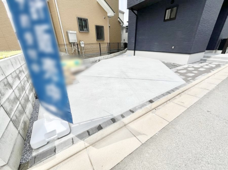 �@�����Ɍ������Ȃ����ԃX�y�[�X�B