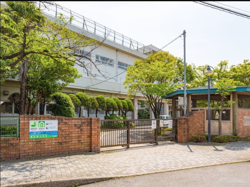 ���ӊ��@���w�Z 350m �s��s����s�����w�Z