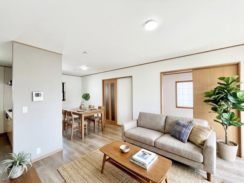 ���r���O�@���Ƒ��̓��₩�Șb�����ŕ�܂�閾�邢���r���O  ���Ƌ��CG�ł�