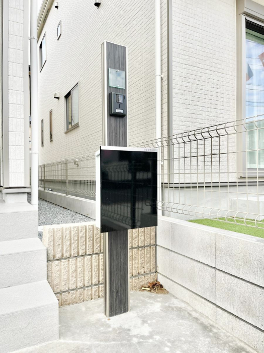 ���̑��@�V���v���f�U�C���̃|�X�g�B