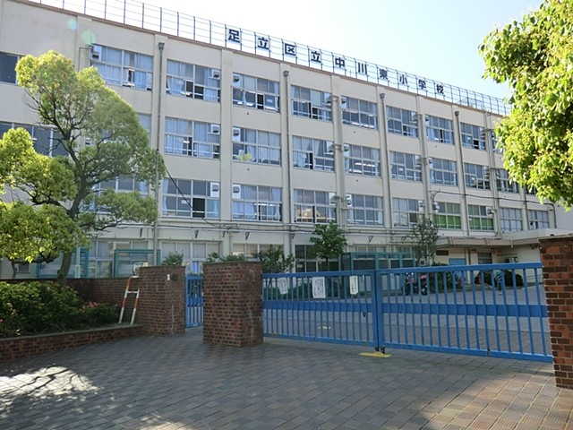 ���ӊ��@���w�Z 750m ���쓌���w�Z