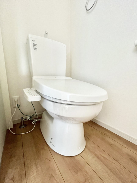 �g�C���@�E�H�V�����b�g�t���g�C����1�K��2�K���ꂼ��ɔz�u����Ă��ĂƂĂ��֗��ł��B 
