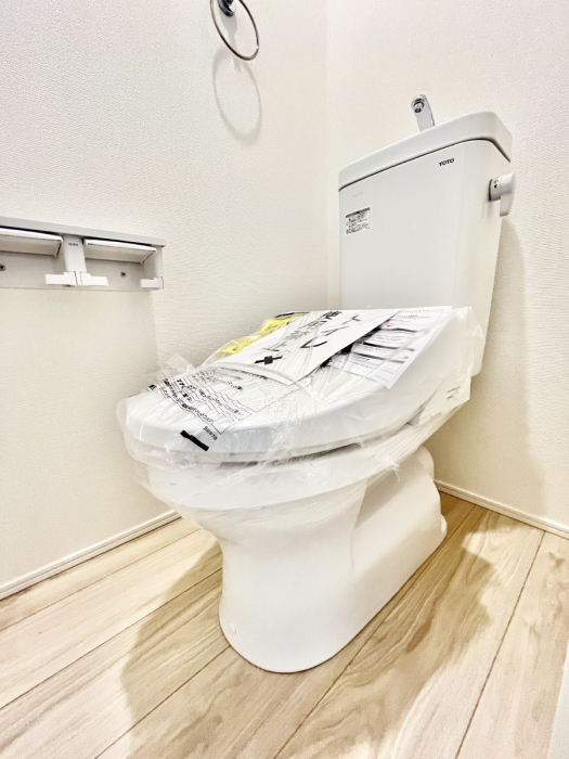 �g�C���@�g�C����1�K��2�K���ꂼ��ɔz�u����Ă��ĂƂĂ��֗��ł��B 