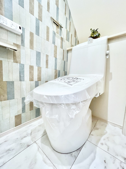 �g�C���@�E�H�V�����b�g�t���g�C����1�K��2�K���ꂼ��ɔz�u����Ă��ĂƂĂ��֗��ł��B 