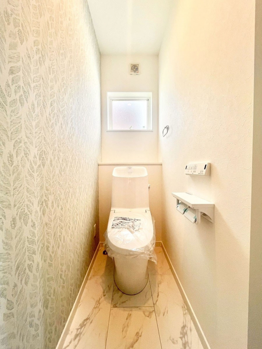 �g�C���@�g�C����1�K��2�K���ꂼ��ɔz�u����Ă��ĂƂĂ��֗��ł��B 