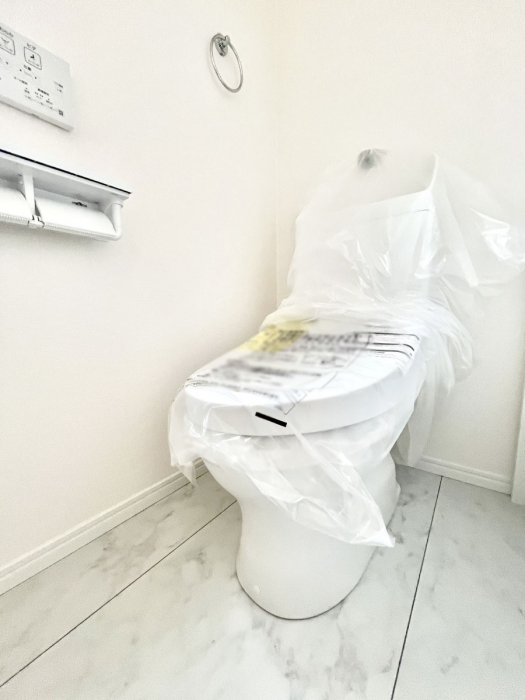 �g�C���@�g�C����1�K��2�K���ꂼ��ɔz�u����Ă��ĂƂĂ��֗��ł��B 