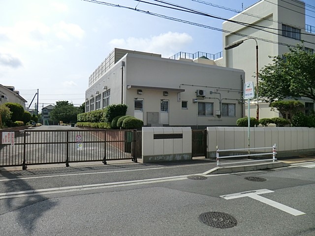 ���ӊ��@���w�Z 700m �D���s���炪�u���w�Z