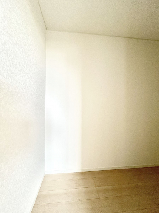 ���[�@�����Ղ�̔[�˃X�y�[�X�ŉ��K�ɕ�点����   